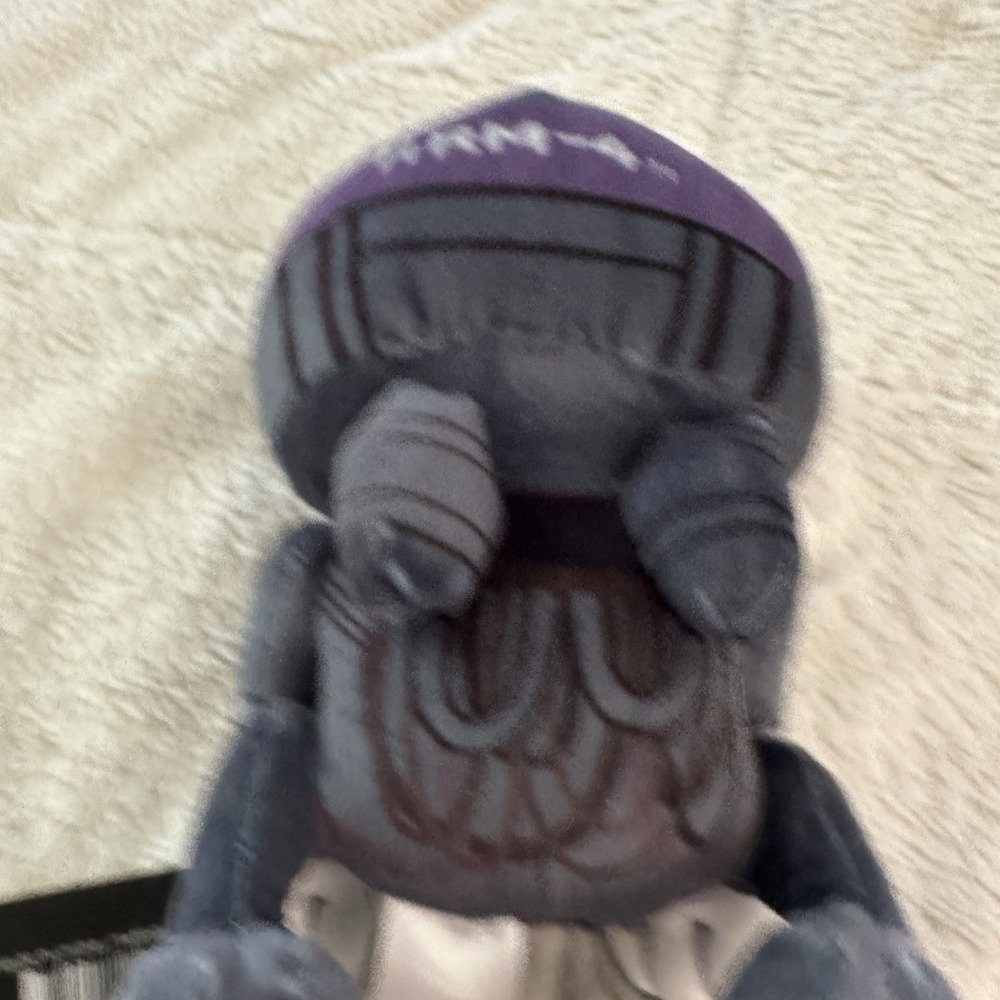 The Electric State Collectible Plush Character Herman Netflix Robot New - Picture 4 of 11
